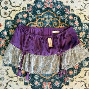224 NWT Cacique Lingerie lace skirt Lavender 18 20